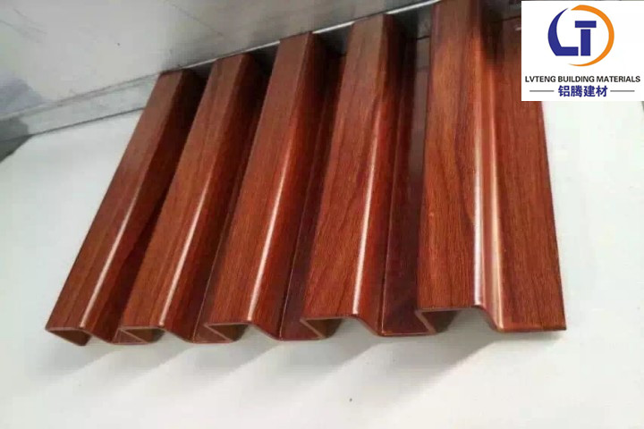 鋁單板的應(yīng)用范圍在那里?鋁單板可以應(yīng)用于哪些場(chǎng)合呢?